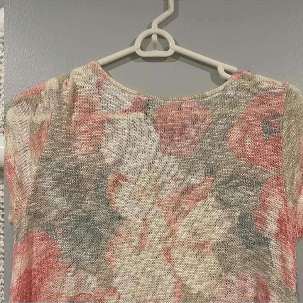 Akemi Kin Multi Color Knit Short Sleeve Top - Picture 4 of 8